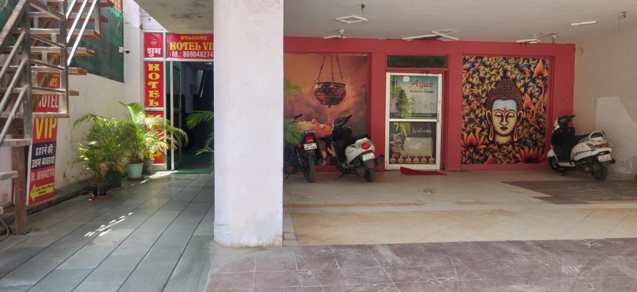 Hotel Vip Udaipur Exterior photo